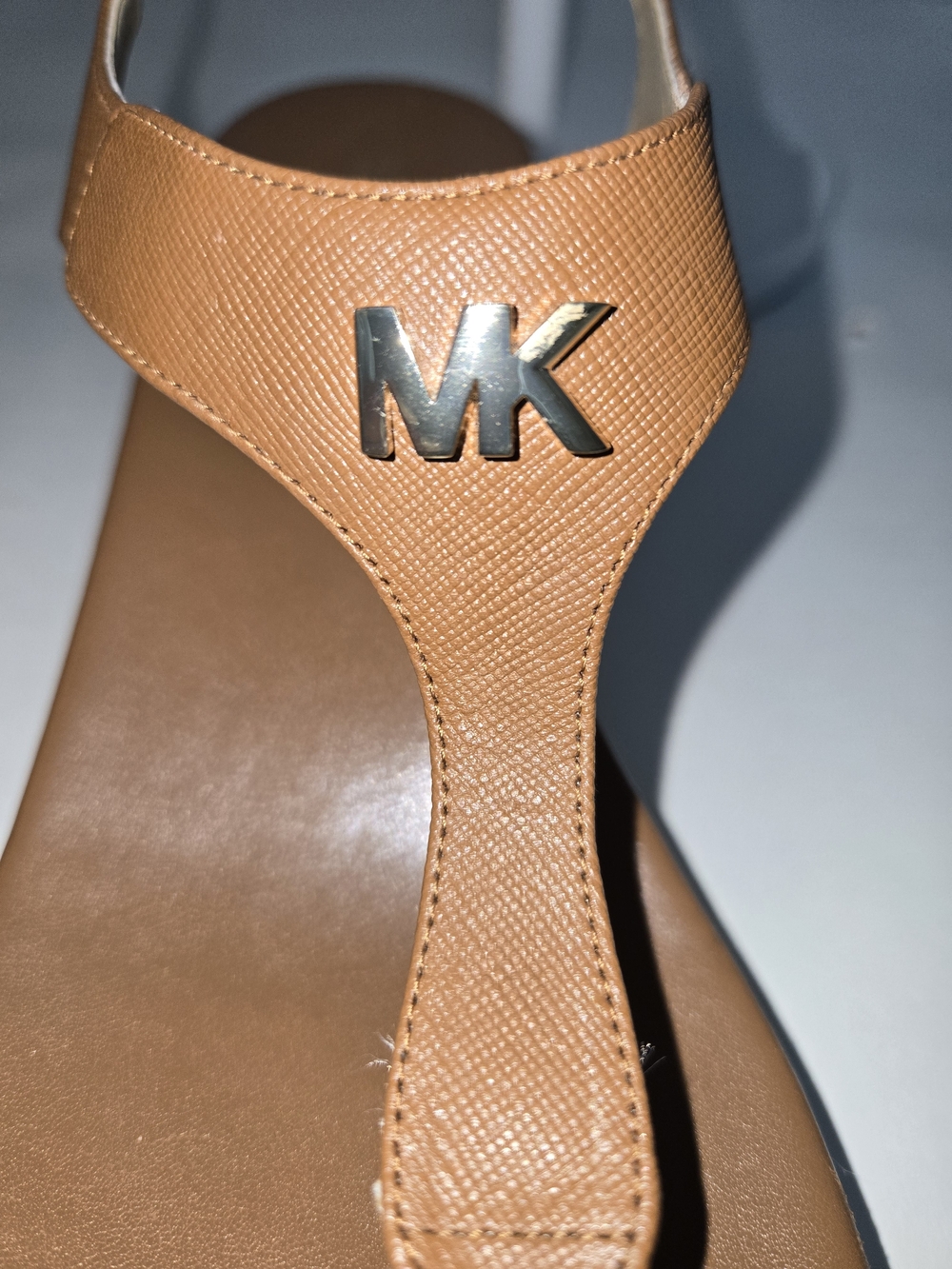 Michael Kors Tan Espadrille Leather Wedge Heel Thong Sandal Women's Size 8.5 - Picture 7 of 13